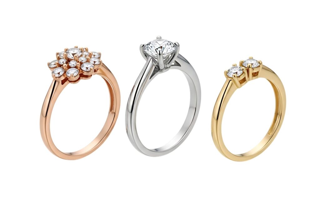 Diamond rings in rose gold, white gold and yellow gold