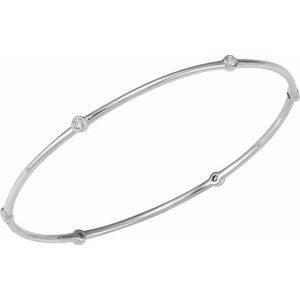 14K White Gold — 1/4 Ctw Natural Diamond Bangle Bracelet